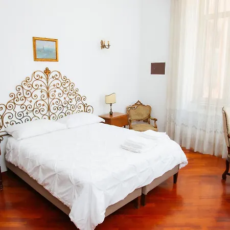 San Pasquale 62 דירה *