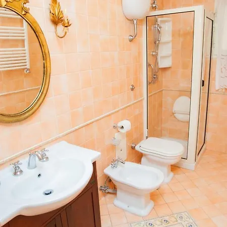 San Pasquale 62 Neapel