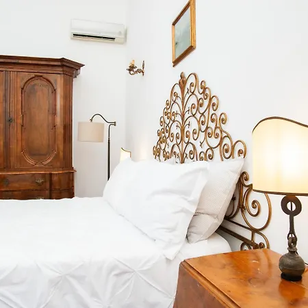 San Pasquale 62 * Nápoles