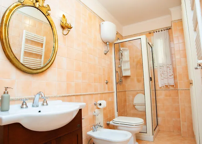 Апартаменты San Pasquale 62 Неаполь