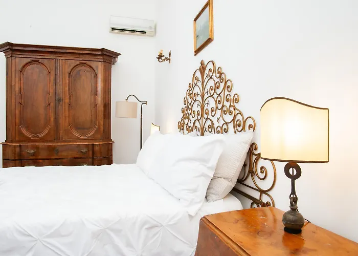 San Pasquale 62 * Неаполь